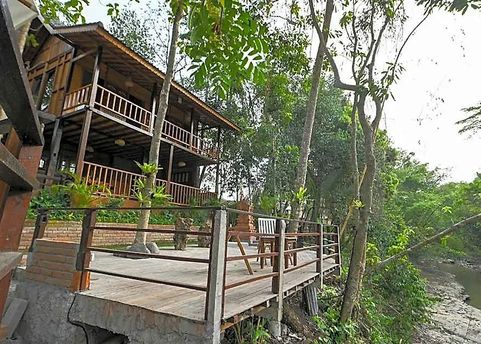 Tegal Campuhan Retreats * Tanjungan
