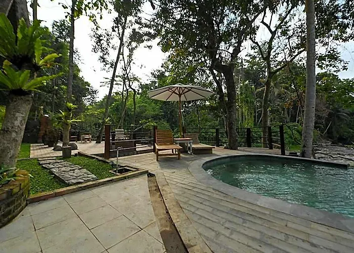 Tegal Campuhan Retreats * Tanjungan